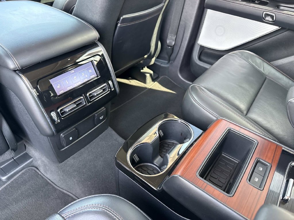 Used 2023 Lincoln Aviator Reserve w/ Equipment Group 201A RWD image 16