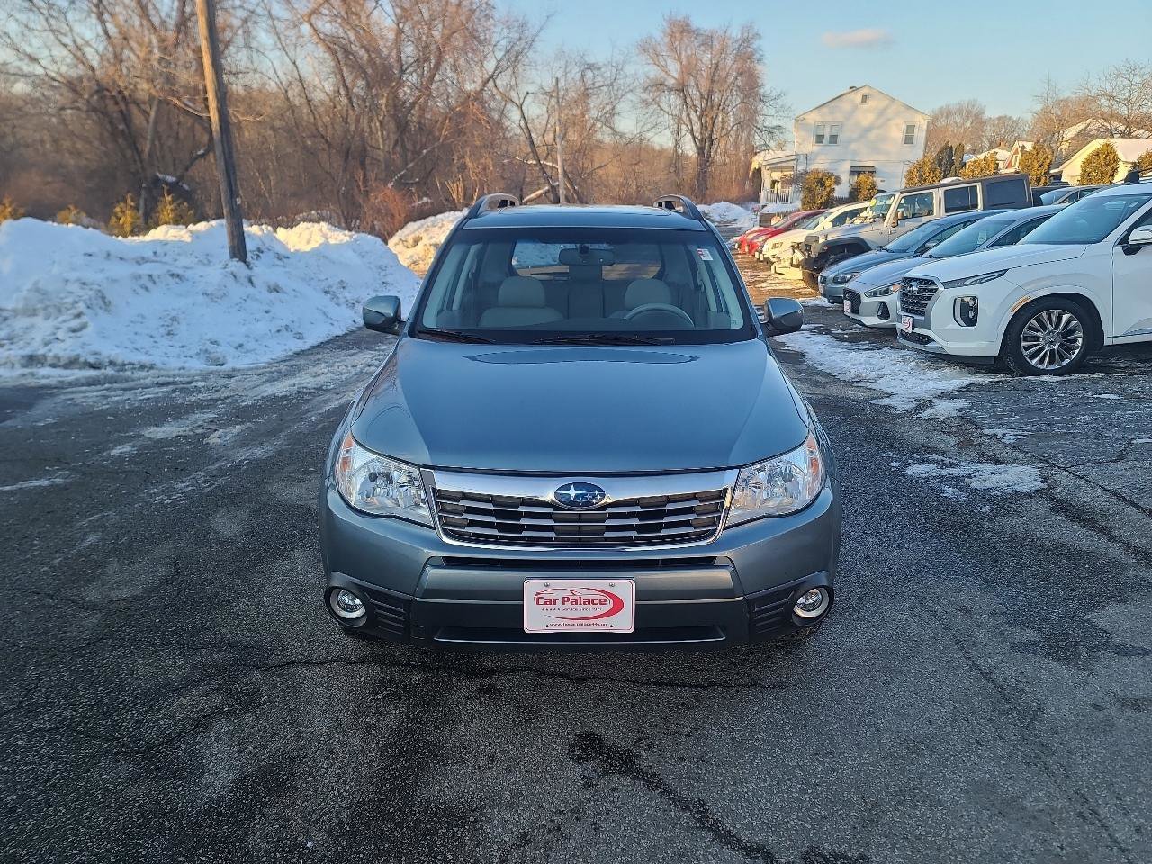 Used 2009 Subaru Forester 2.5X Limited AWD/4WD image 2