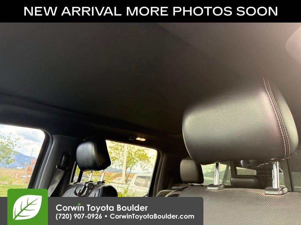 Used 2016 Ford F150 Lariat w/ Equipment Group 502A Luxury AWD/4WD image 15