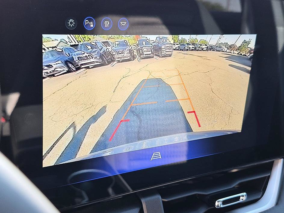 New 2027 Chevrolet Equinox LT FWD image 22