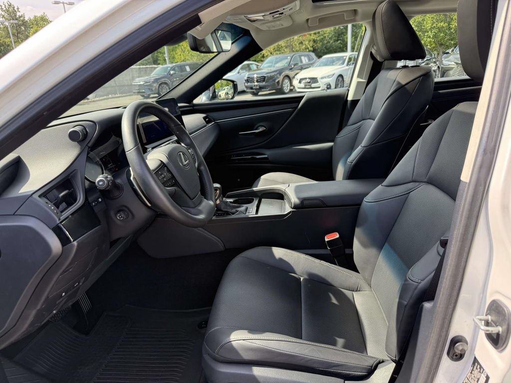 Used 2024 Lexus ES 250 w/ Premium Package AWD/4WD image 13