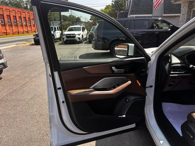 Used 2022 Acura MDX SH-AWD w/ Technology Package image 10