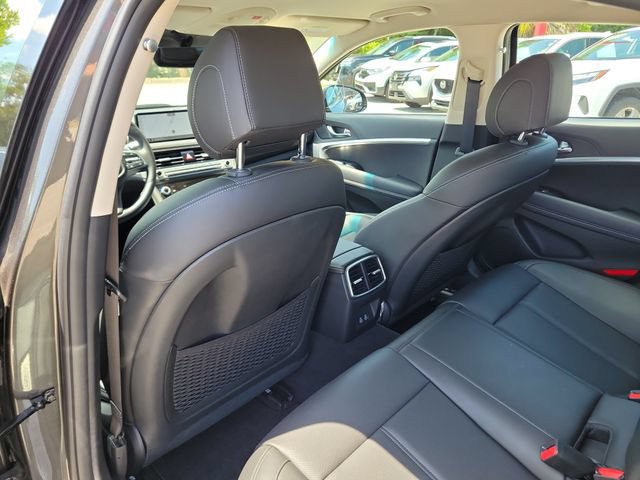 Used 2026 Genesis G70 2.5T RWD image 12