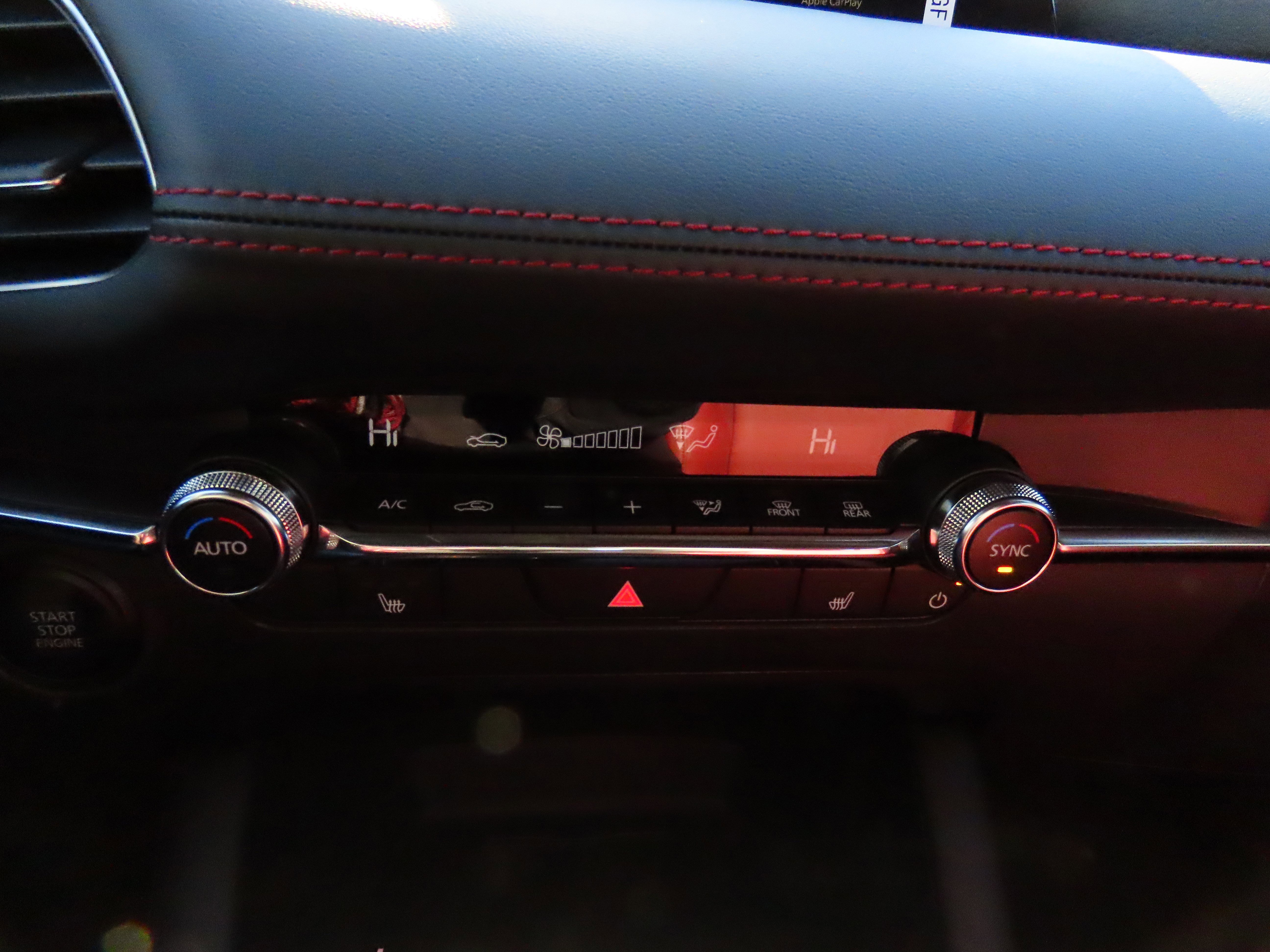 New 2026 MAZDA MAZDA3 Carbon image 24