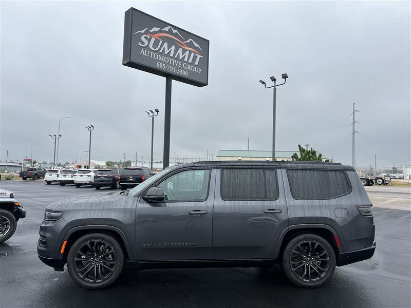 Used 2024 Jeep Grand Wagoneer Series II w/ Quick Order Packagew 28T image 1