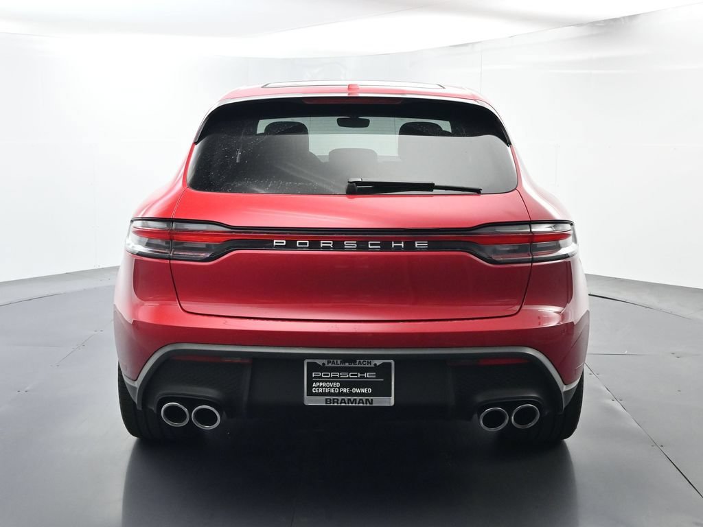 Certified 2025 Porsche Macan AWD/4WD image 12