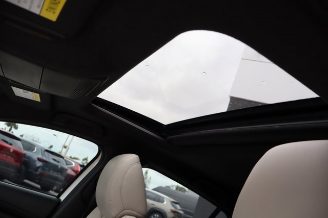 Used 2021 MAZDA MAZDA3 s image 38