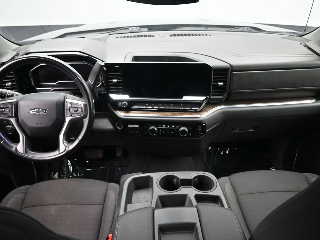 Used 2024 Chevrolet Silverado 1500 RST w/ Z71 Off-Road Package image 24