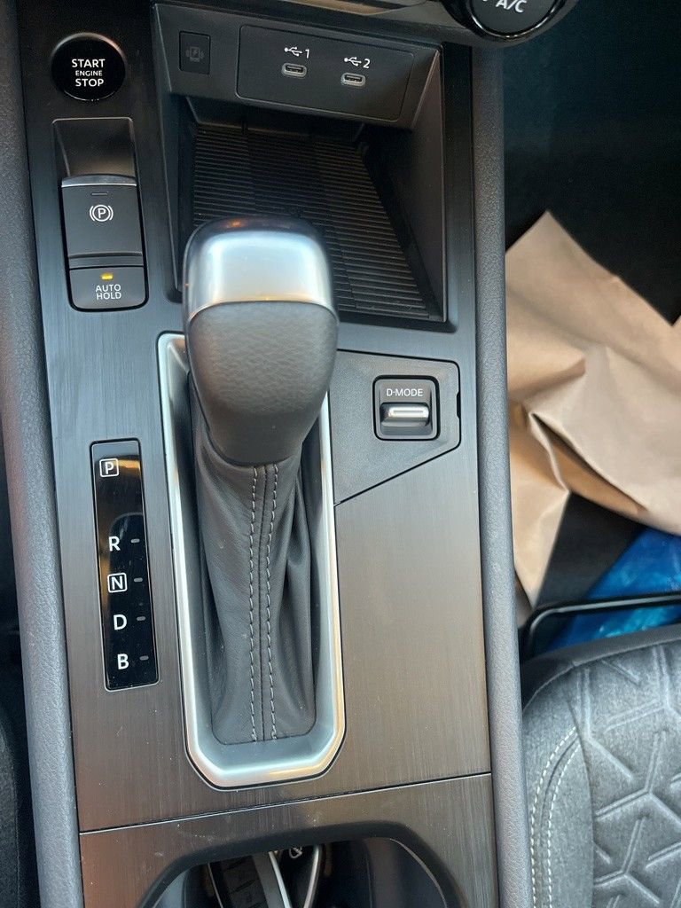 New 2026 Nissan Kicks SV w/ SV Premium Package image 19