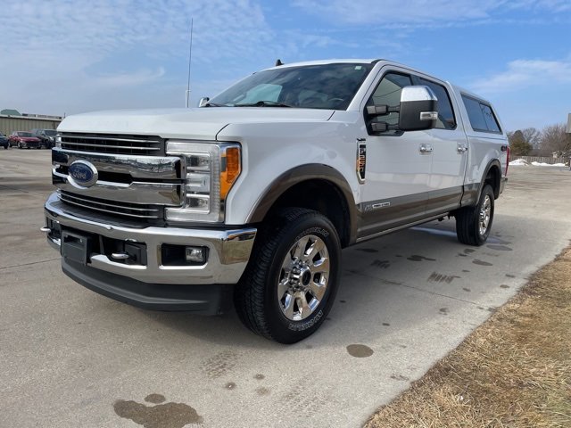 Used 2019 Ford F250 Lariat w/ Lariat Ultimate Package image 7