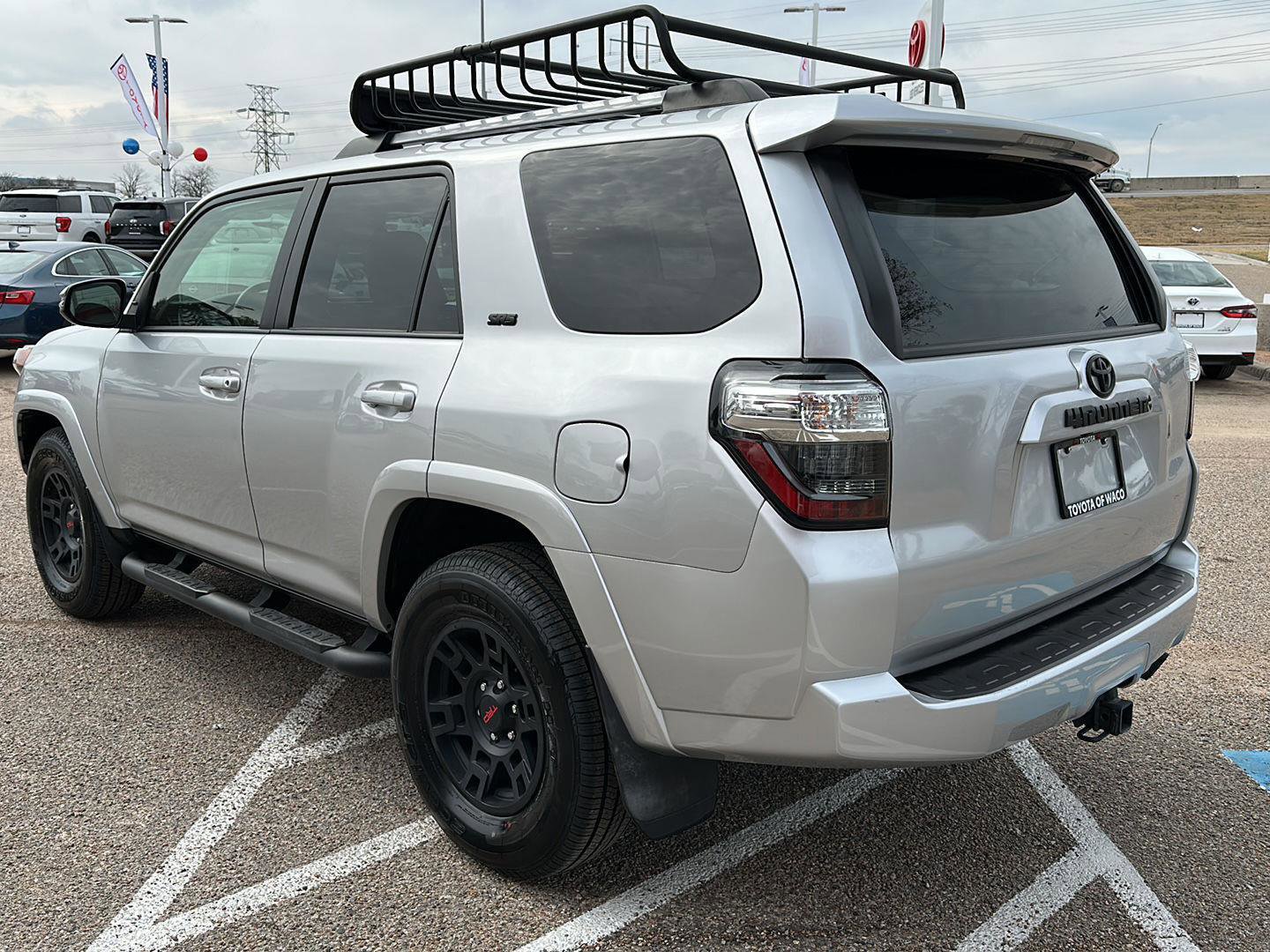 Used 2023 Toyota 4Runner SR5 Premium w/ Moonroof Package image 5