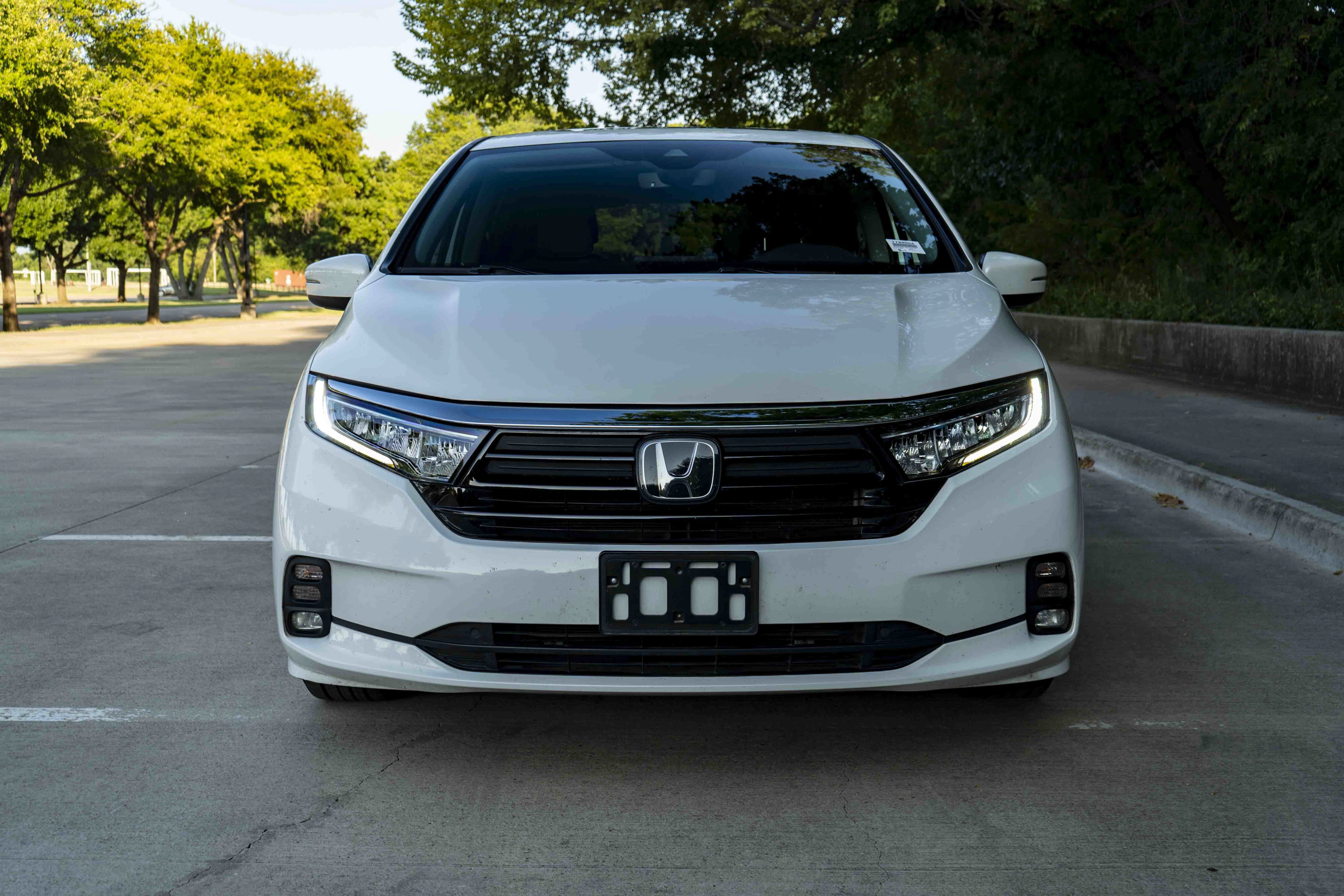 Certified 2023 Honda Odyssey EX-L image 3