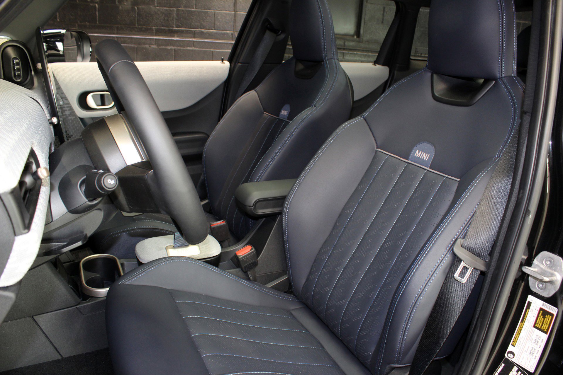 Used 2025 MINI Cooper S image 35