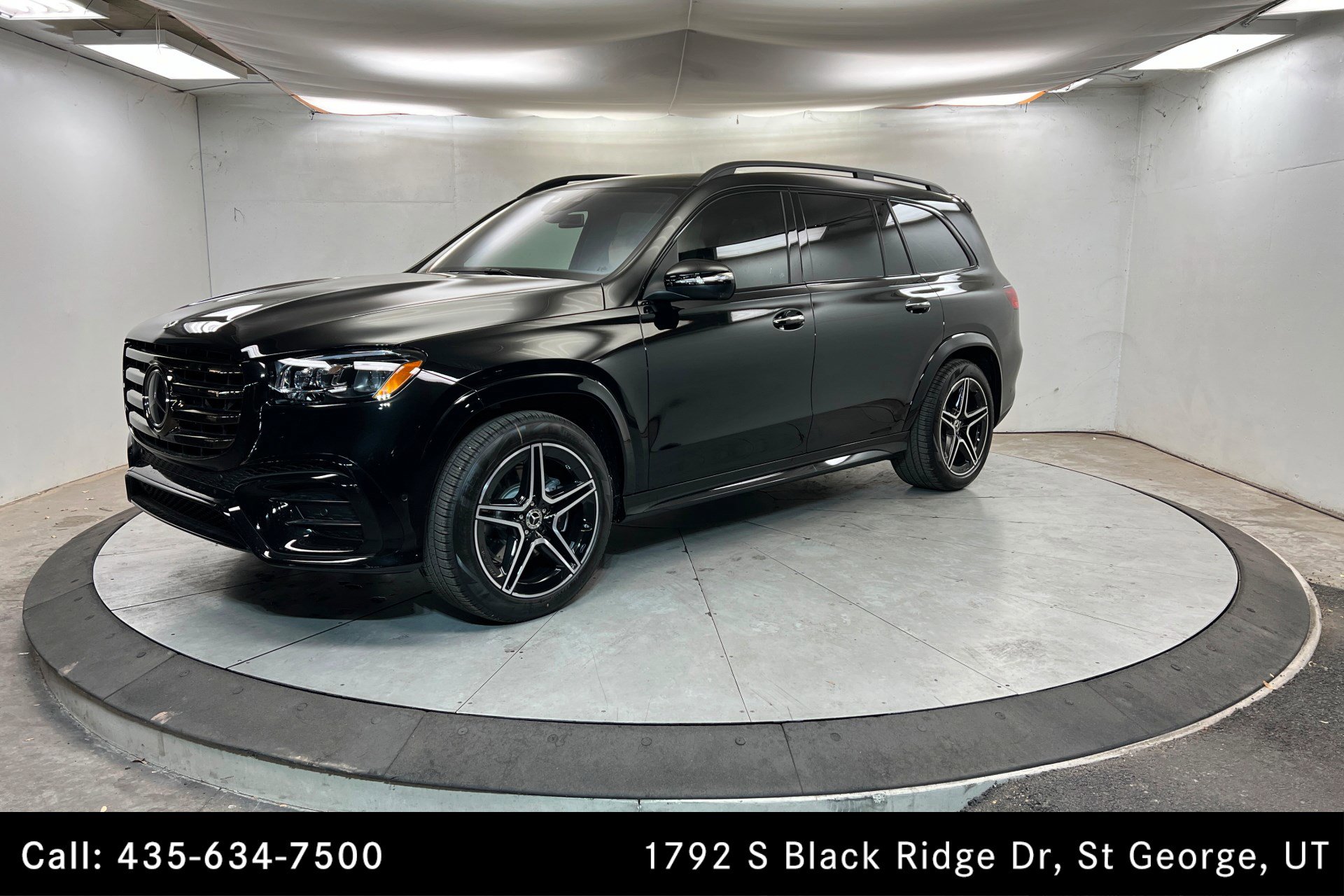 New 2026 Mercedes-Benz GLS 450 4MATIC image 1