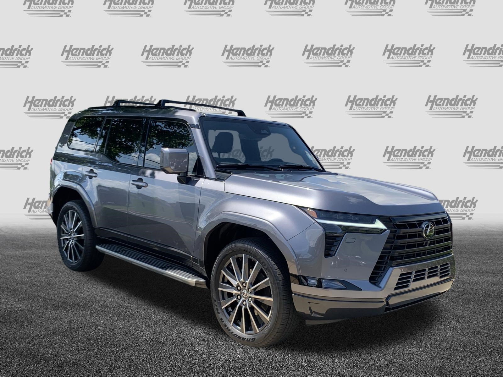 Used 2026 Lexus GX 550 AWD/4WD image 2