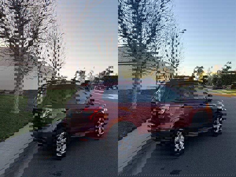 Used 2015 Subaru Forester 2.5i w/ Alloy Wheel Package image 4