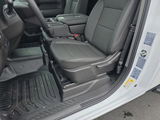 New 2025 GMC Sierra 3500 Pro image 18