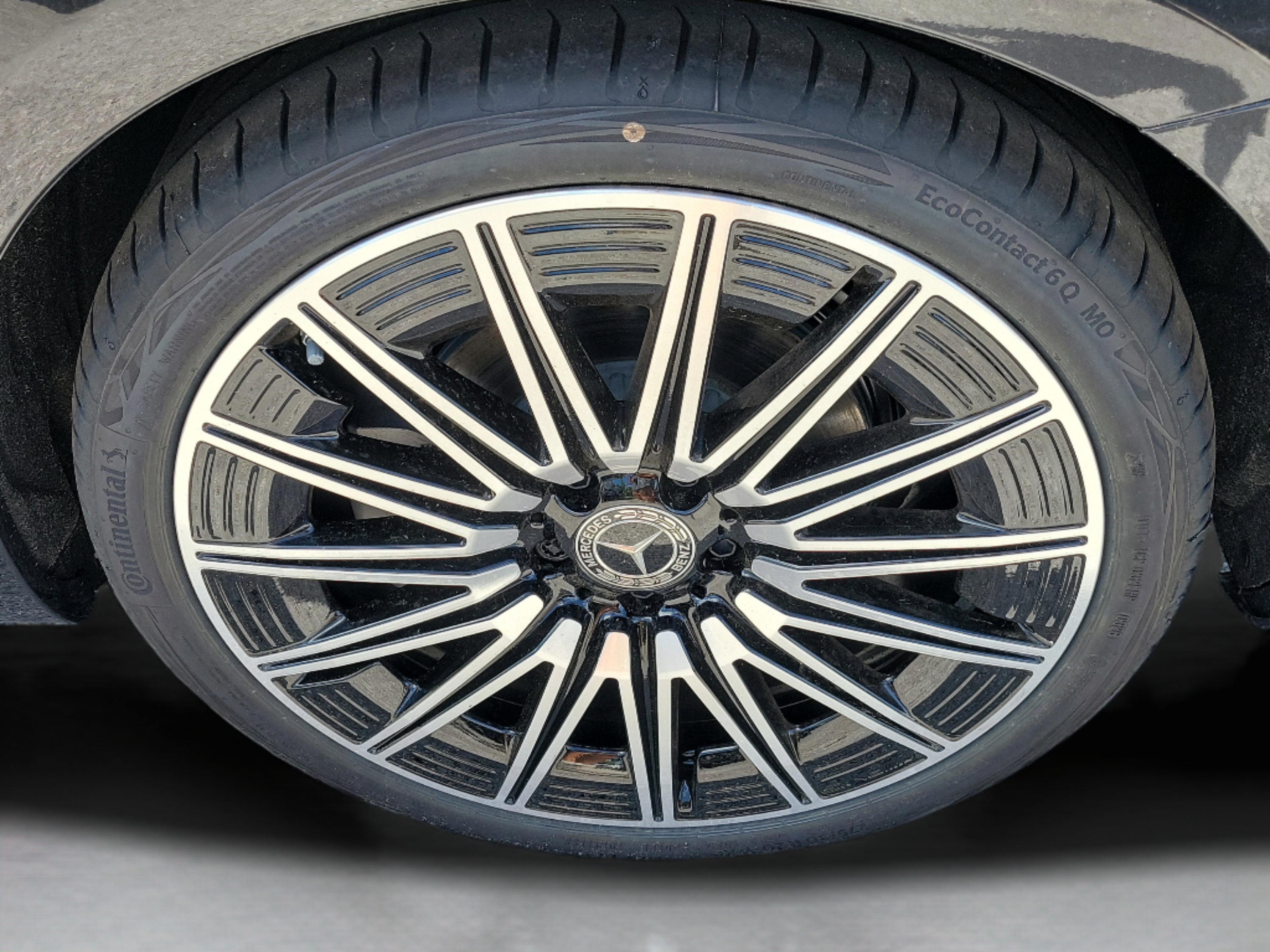 New 2026 Mercedes-Benz CLE 300 4MATIC Coupe image 32