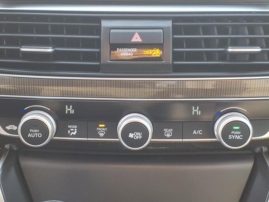 Used 2018 Honda Accord Sport image 8
