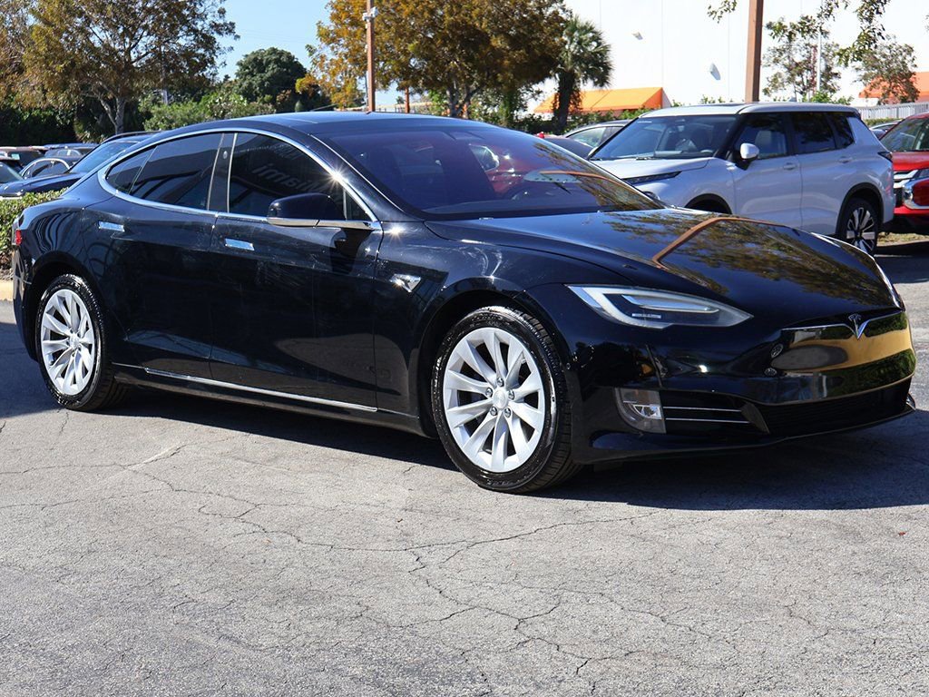 Used 2017 Tesla Model S 100D image 55