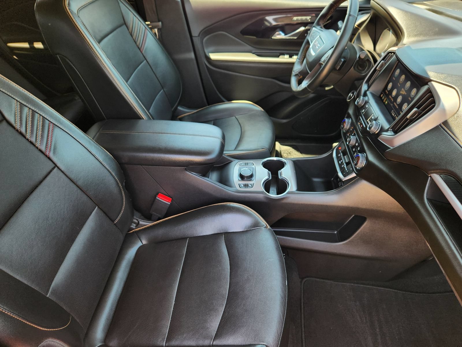 Used 2023 GMC Terrain AT4 w/ LPO, Cargo Package AWD/4WD image 15