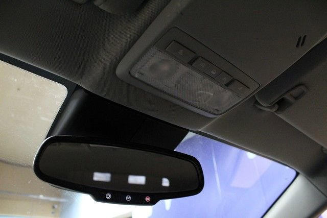 Used 2022 Chevrolet Trax LT w/ LT Convenience Package AWD/4WD image 29