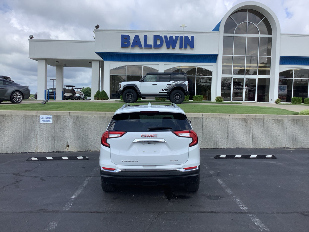 Used 2022 GMC Terrain SLT AWD/4WD image 6