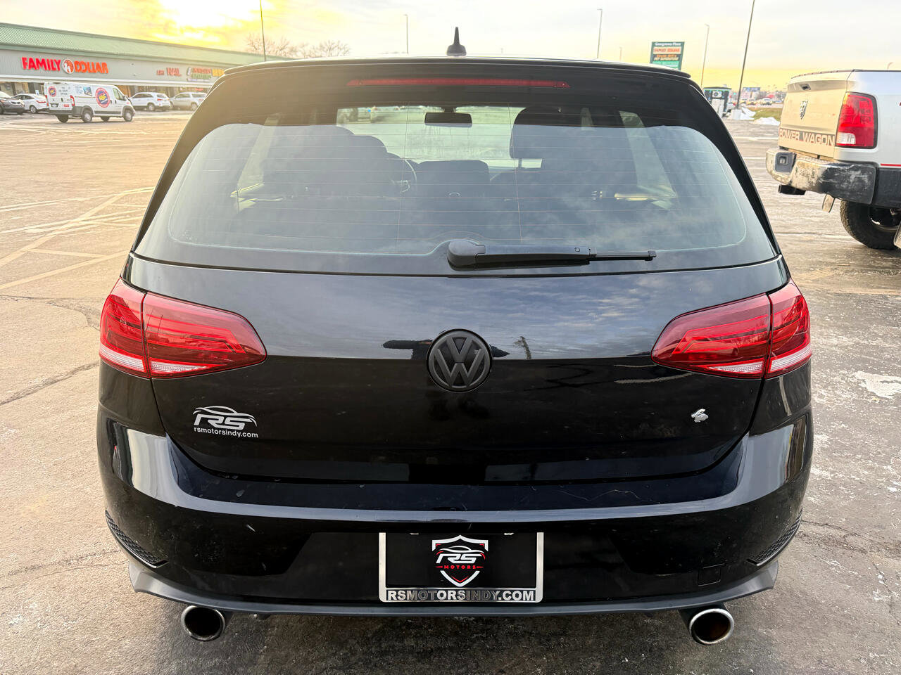 Used 2019 Volkswagen GTI Rabbit Edition image 5