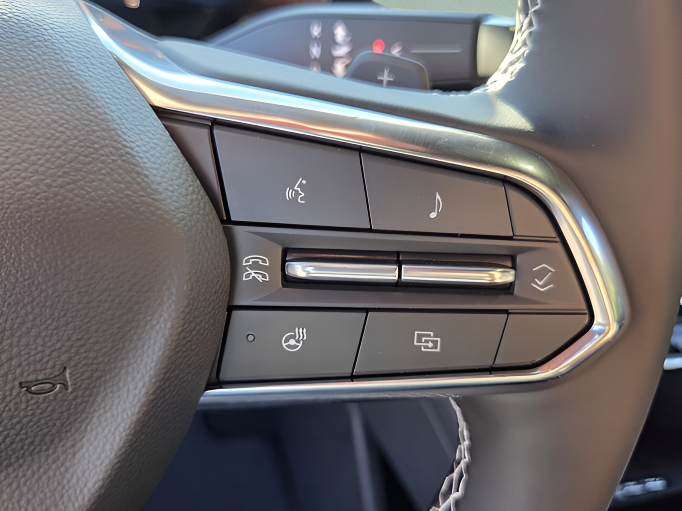 New 2027 Chevrolet Traverse LT w/ Enhanced Driving Package FWD image 27