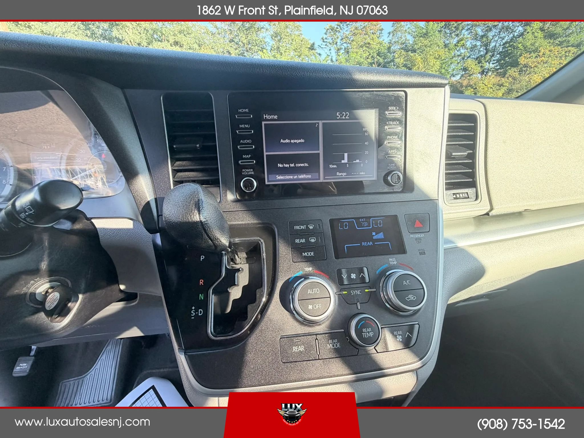 Used 2020 Toyota Sienna L FWD image 14