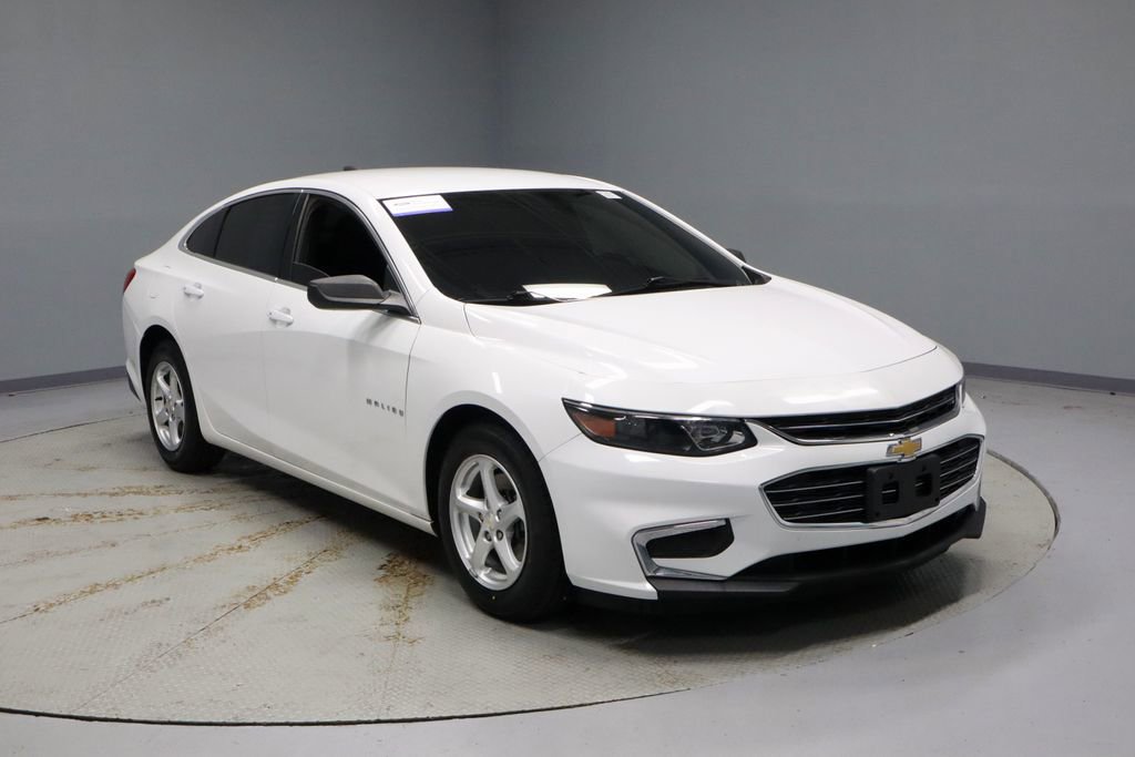 Used 2018 Chevrolet Malibu LS w/ LPO, Convenience Package 1