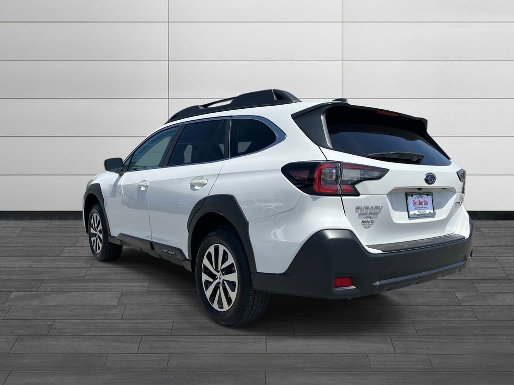 Certified 2025 Subaru Outback Premium w/ Popular Package #1A AWD/4WD image 5