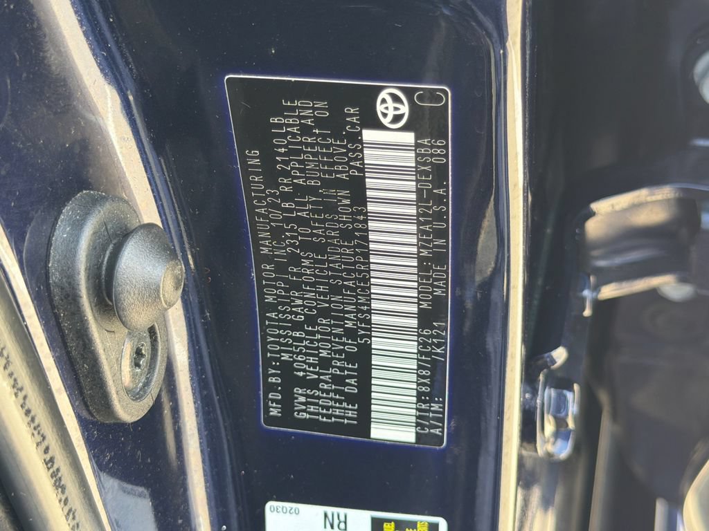 Used 2024 Toyota Corolla SE FWD image 35