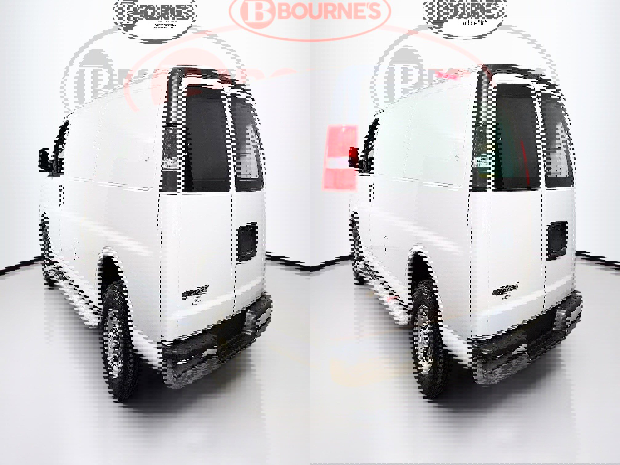 Used 2024 Chevrolet Express 2500 w/ Driver Convenience Package image 6