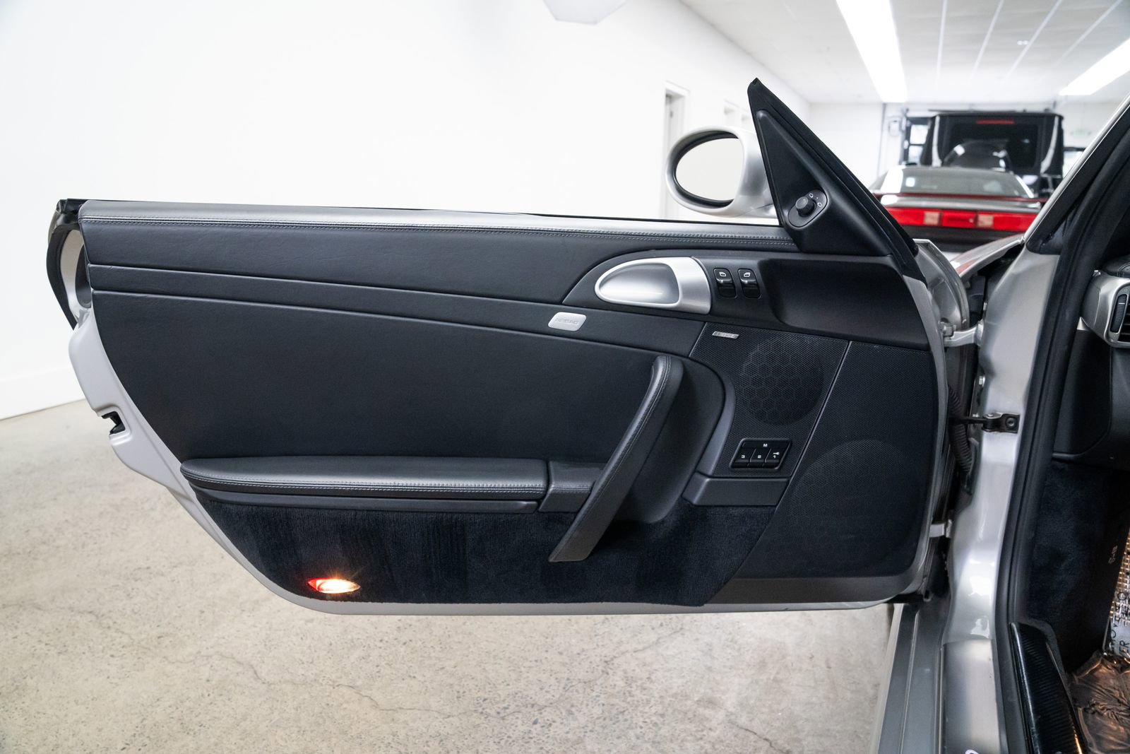 Used 2006 Porsche 911 Carrera S image 19