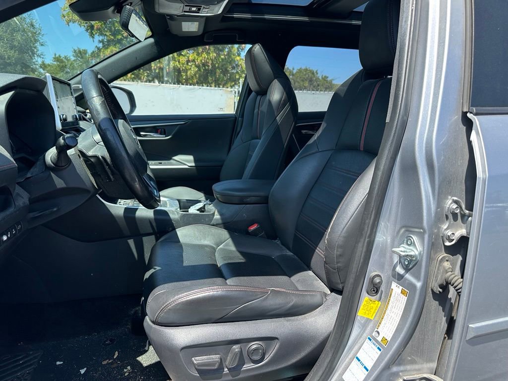 Used 2021 Toyota RAV4 XSE w/ Premium Package AWD/4WD image 9