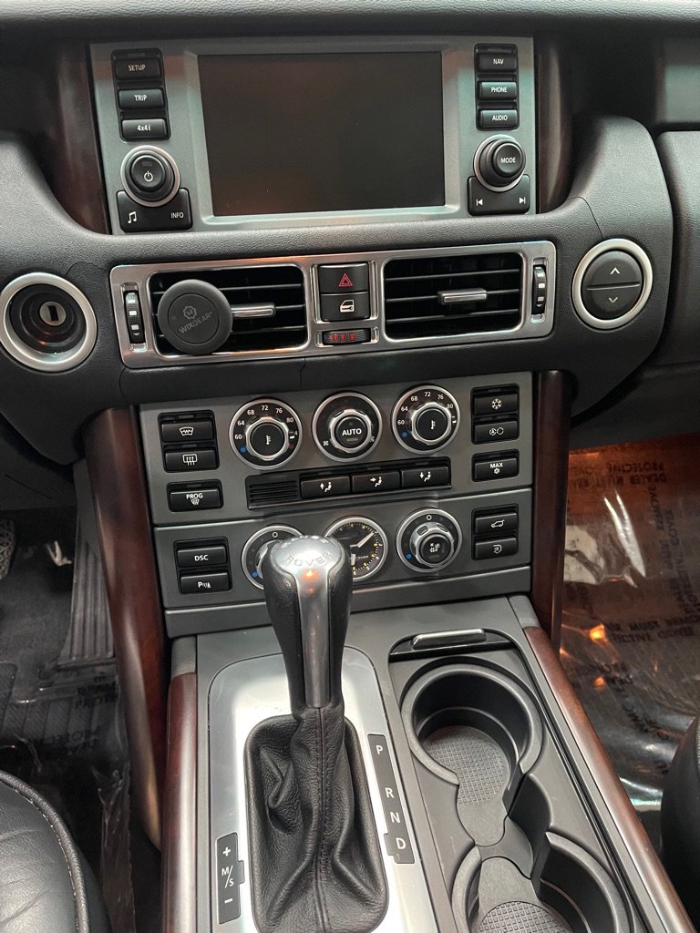 Used 2008 Land Rover Range Rover HSE image 23