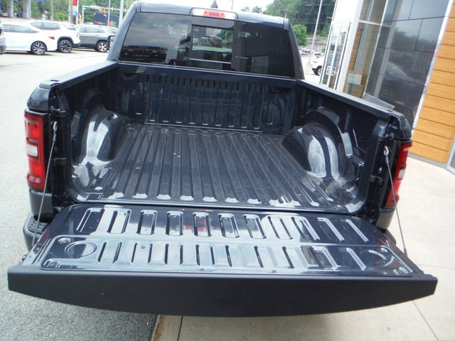 New 2027 RAM 1500 4x4 Crew Cab image 16