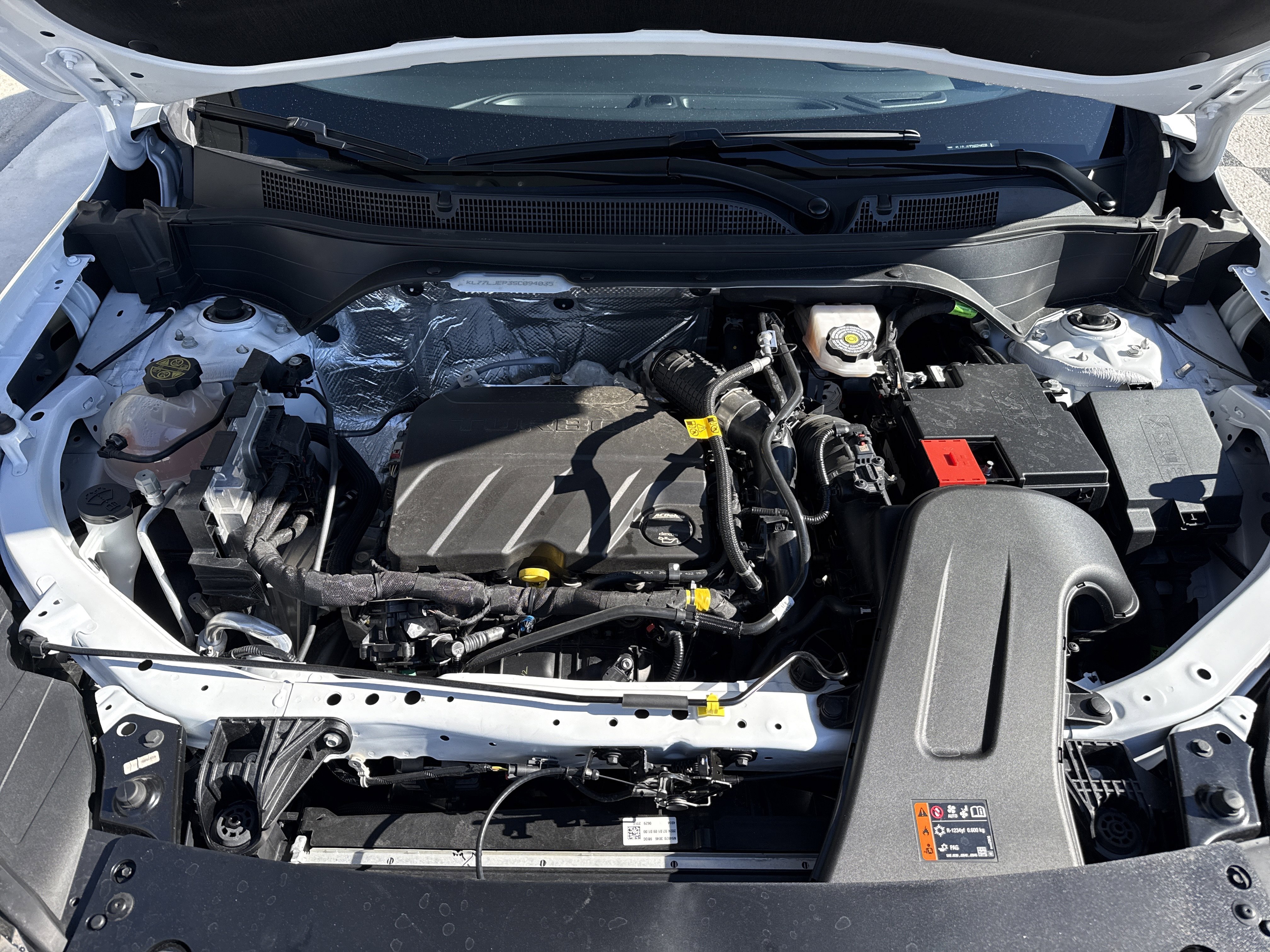 Used 2025 Chevrolet Trax RS w/ Sunroof Package image 6