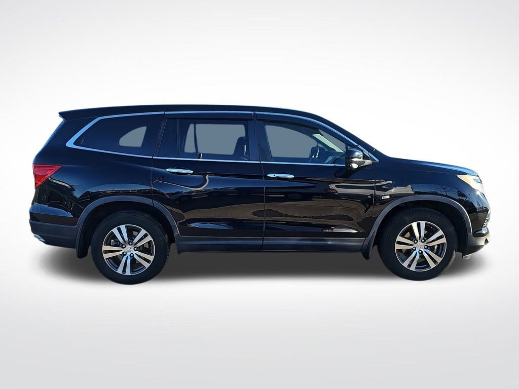 Used 2017 Honda Pilot EX-L image 4