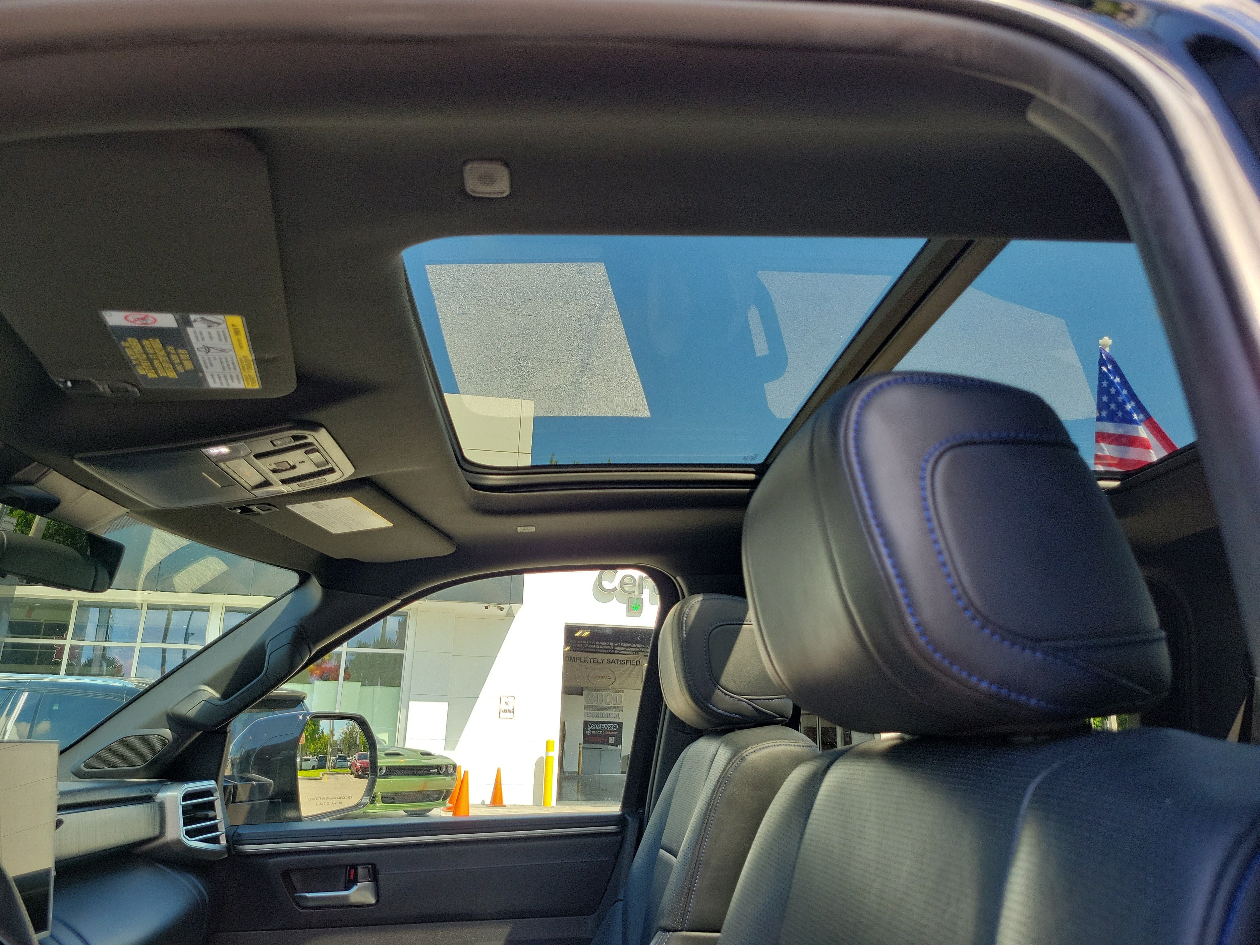 Used 2025 Toyota Tundra Platinum AWD/4WD image 11