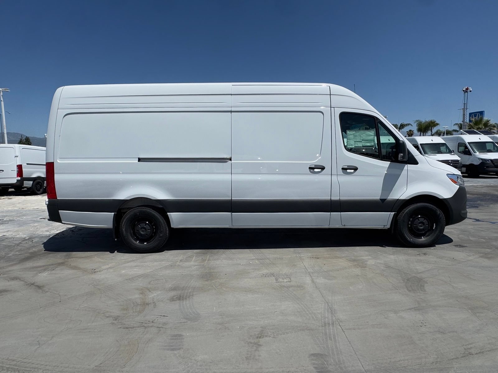 New 2026 Mercedes-Benz Sprinter 2500 image 11
