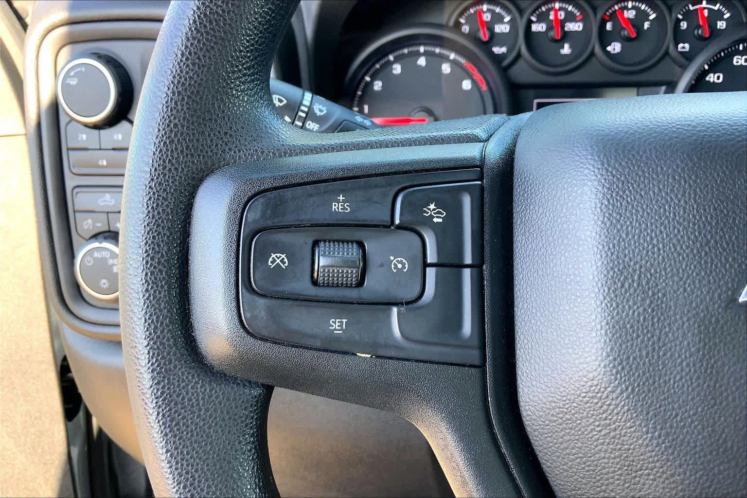 Used 2026 Chevrolet Silverado 2500 Custom w/ Z71 Off-Road Package AWD/4WD image 24