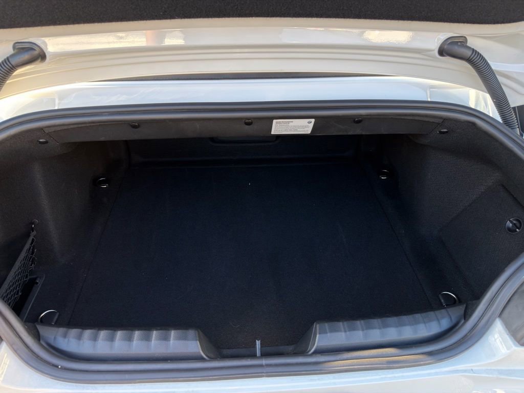 Used 2022 BMW Z4 M40i w/ Premium Package image 8