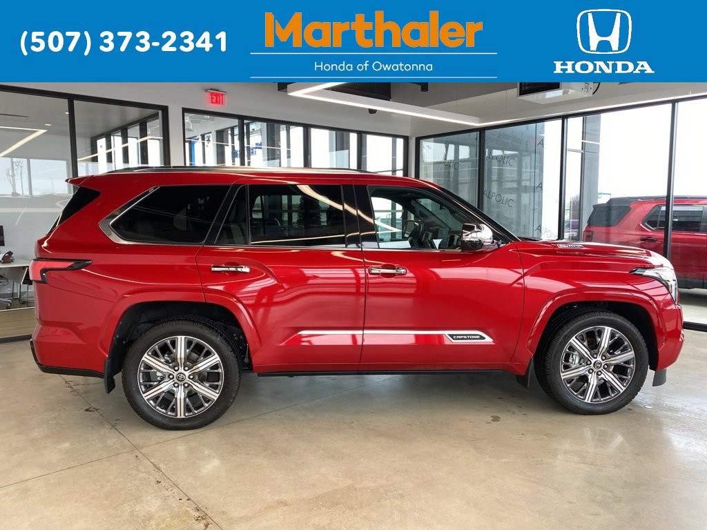 Used 2023 Toyota Sequoia Capstone image 6