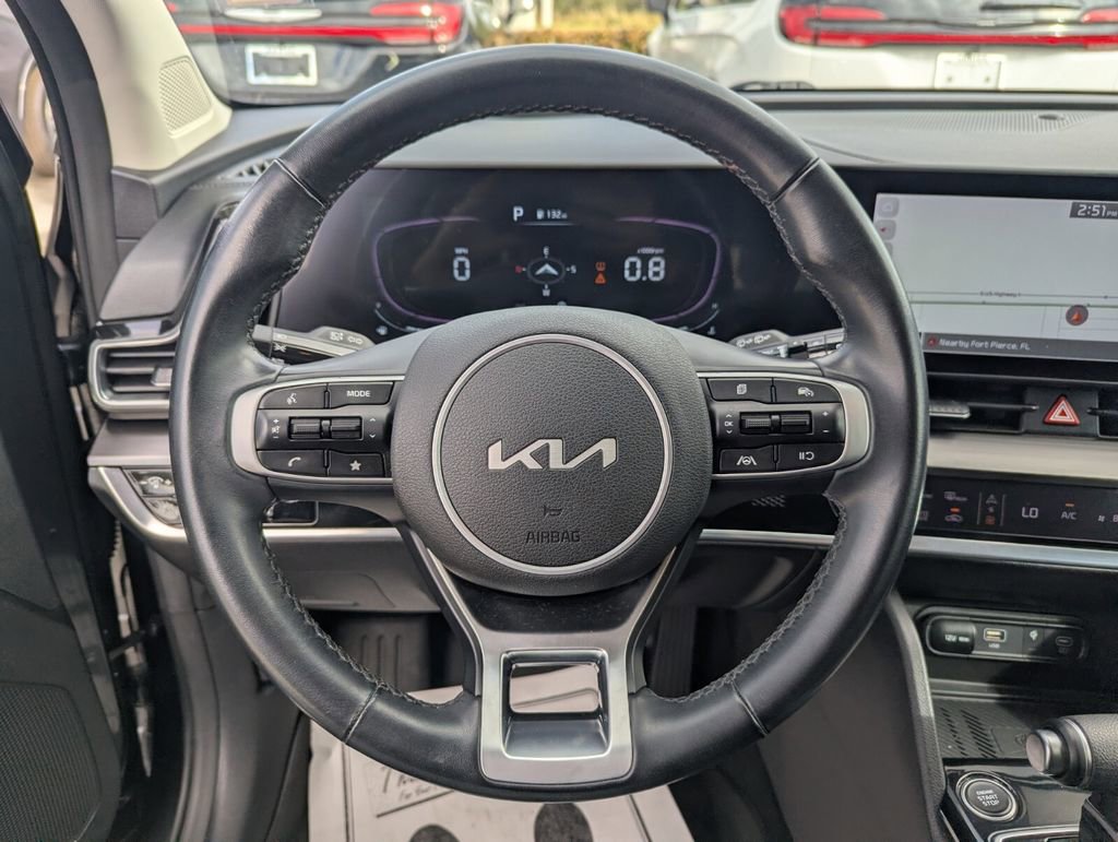 Used 2024 Kia Sportage EX image 26