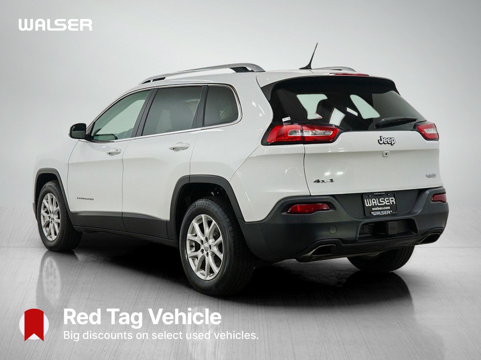 Used 2015 Jeep Cherokee Latitude AWD/4WD image 3