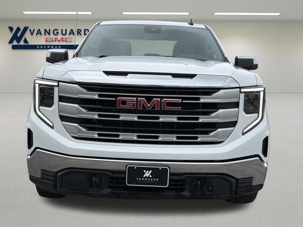 Used 2023 GMC Sierra 1500 SLE image 2