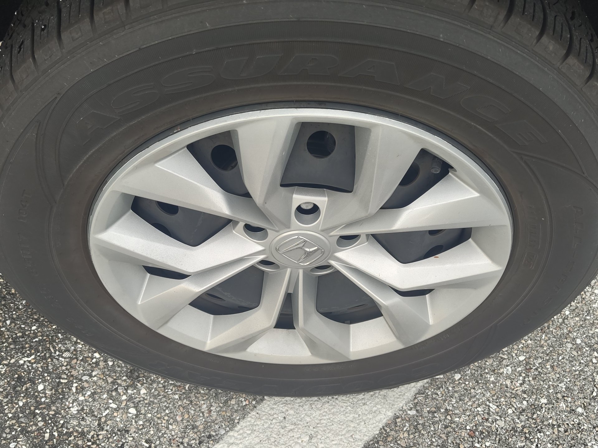Used 2023 Honda CR-V LX image 19