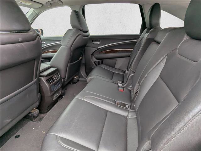 Used 2018 Acura MDX FWD image 17